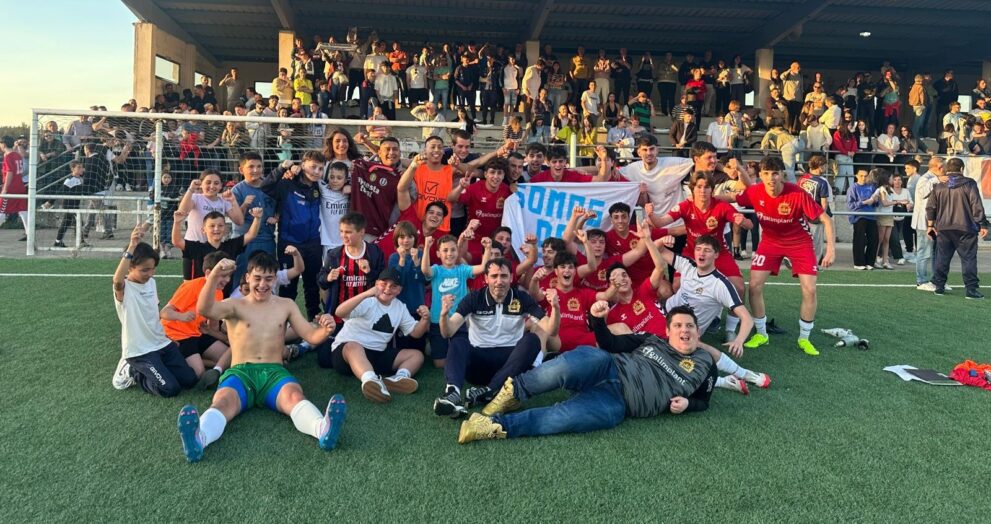 A Sarriana B celebra o ascenso