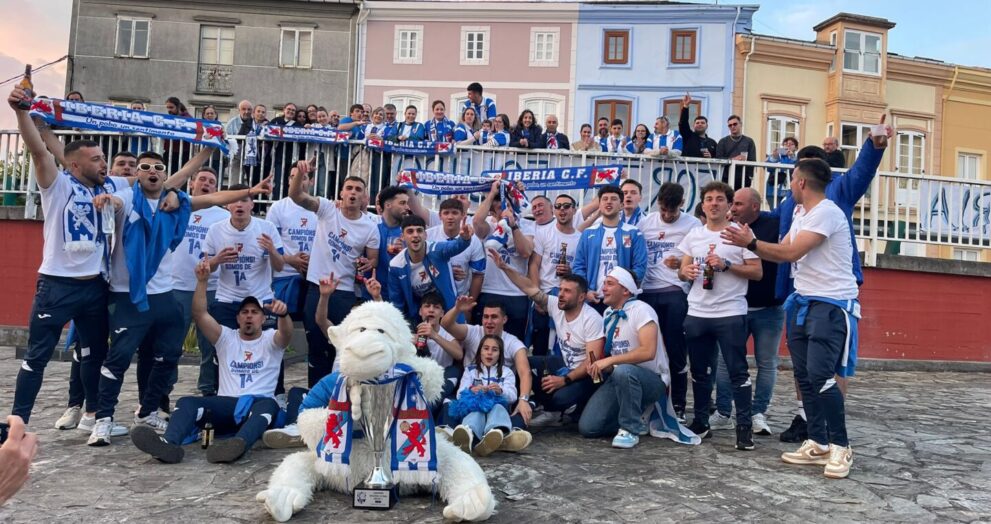 O Iberia celebra o seu ascenso