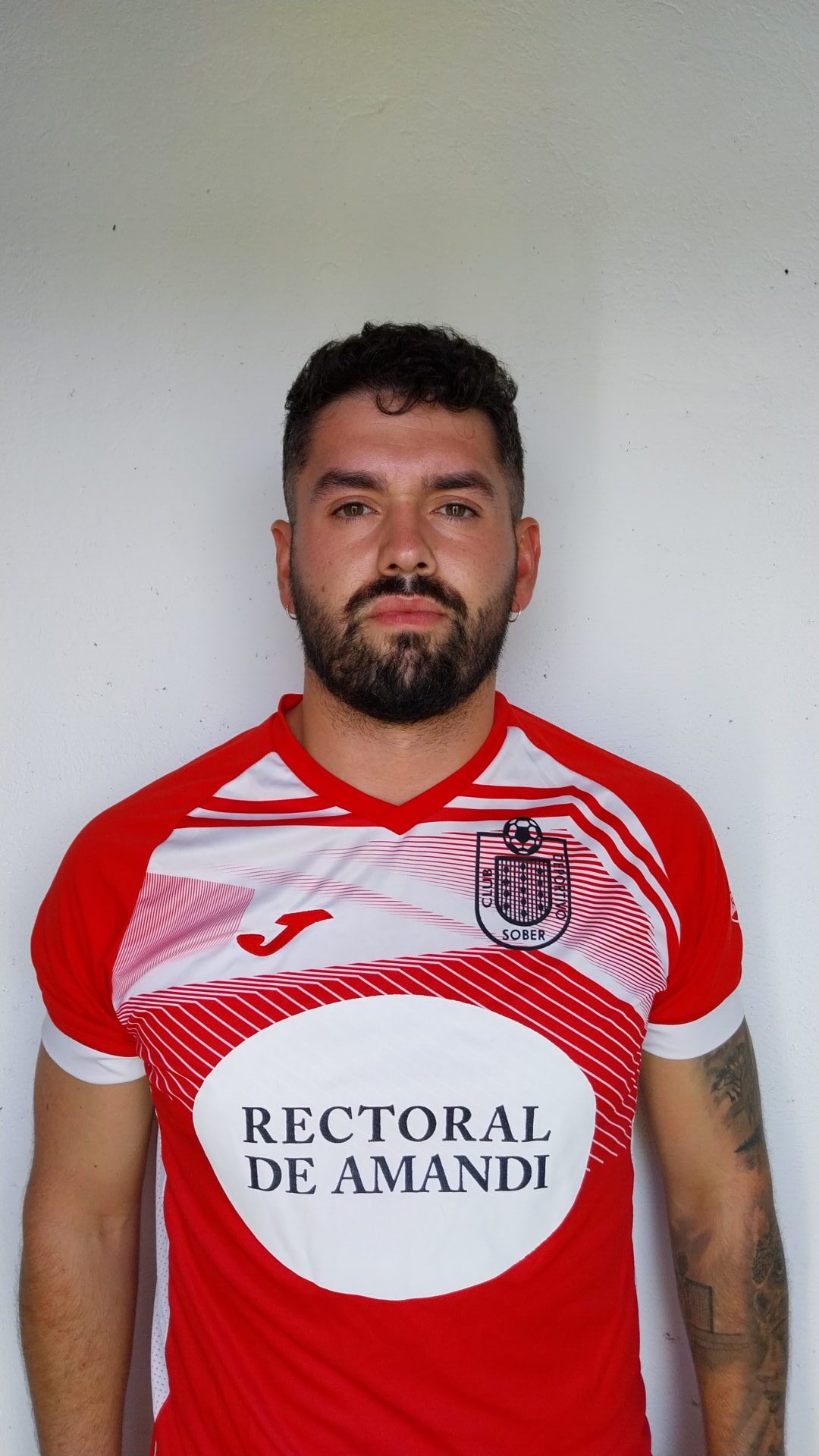 Hugo Madarnás pon rumbo neste mercado ao Brollón