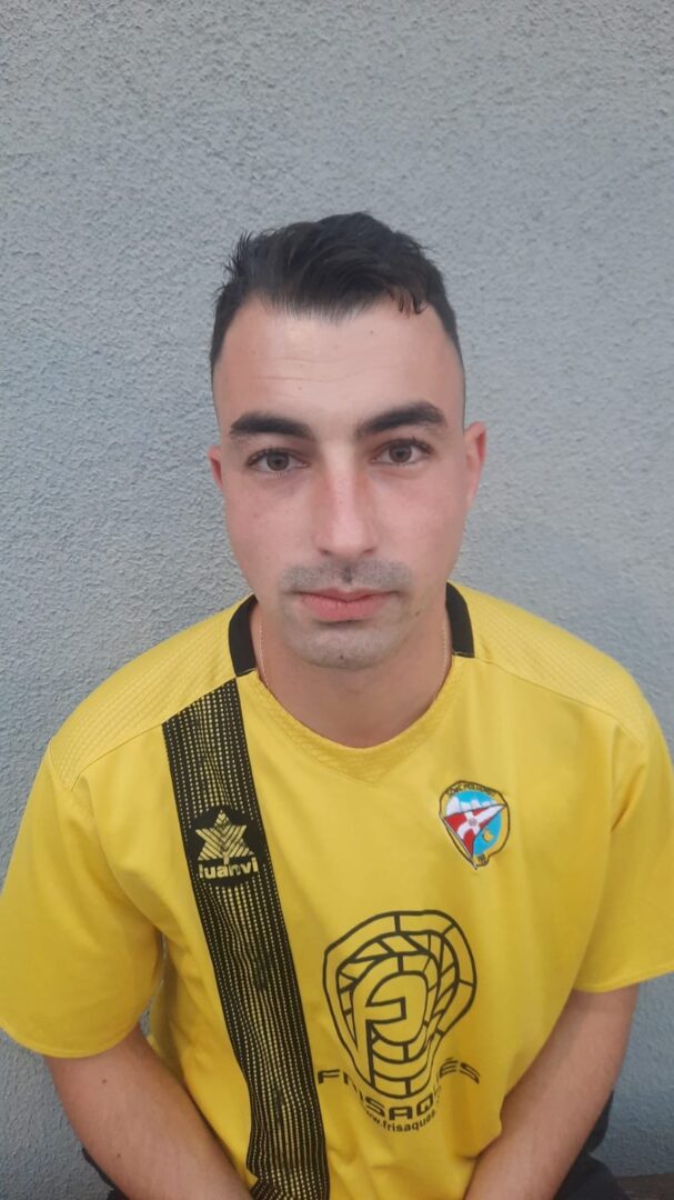 Iago Rodríguez firma polo Pol B neste mercado