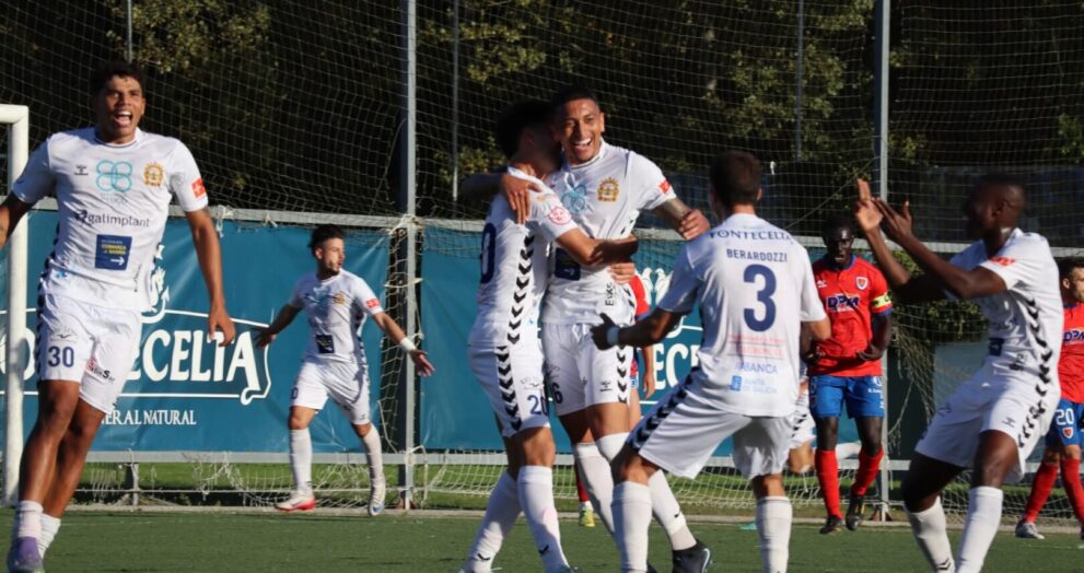 A Sarriana celebra un dos seus goles
