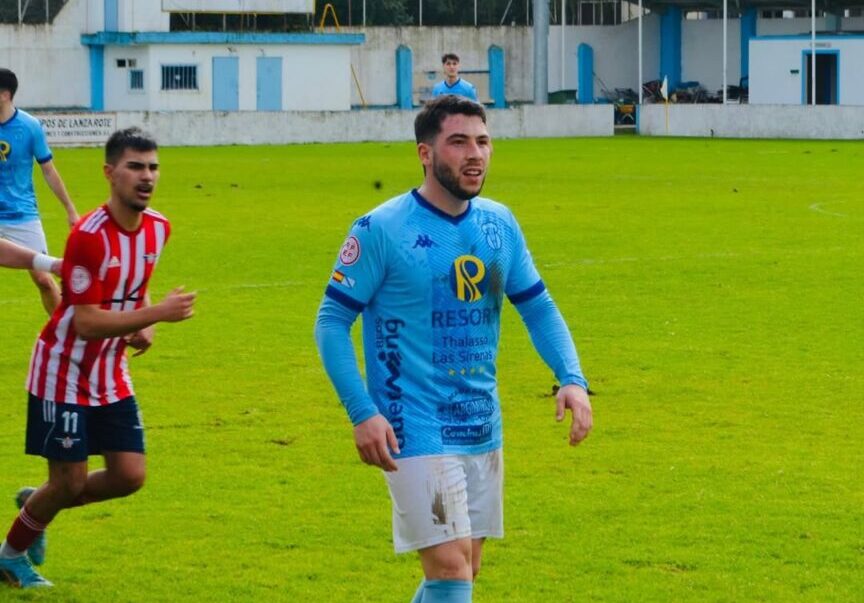 Sergio Cora, dianteiro do Viveiro