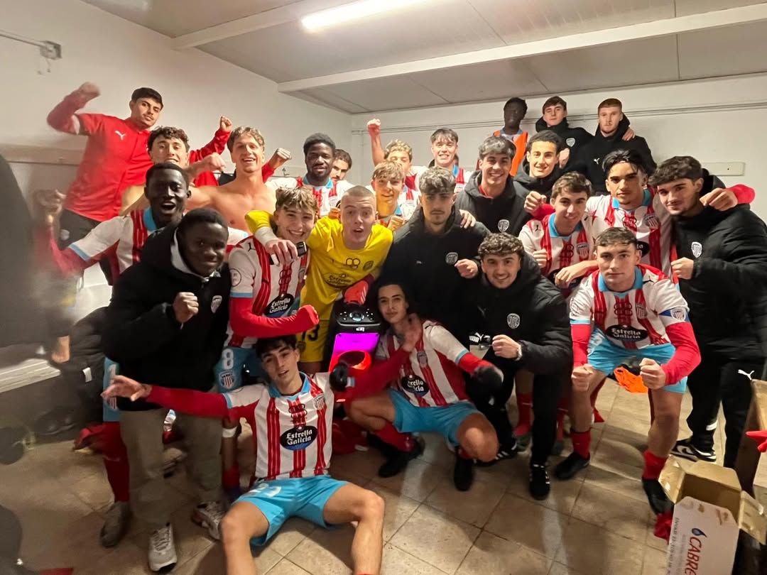 O Lugo B celebra a vitoria no derbi