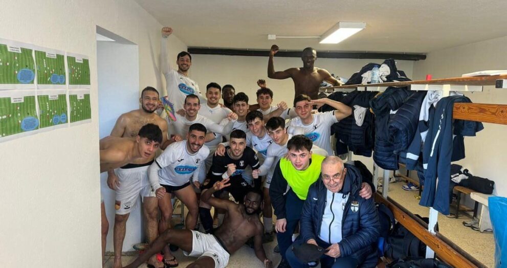 O Lemos celebra os tres puntos