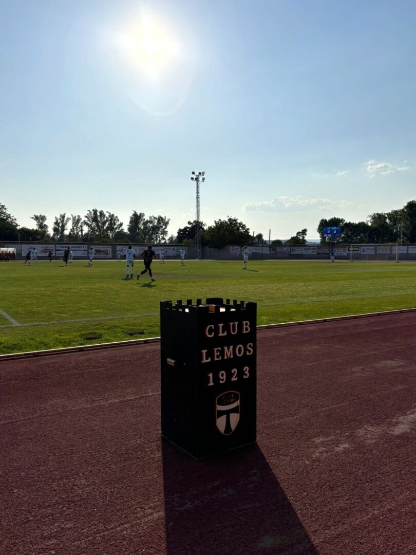 A Pinguela, estadio do Lemos