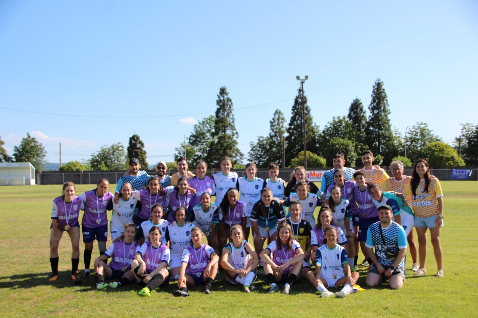 Todas as integrantes do All-Star Futbolinlugo feminino