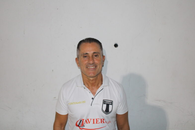 Alberto López, adestrador do Lemos